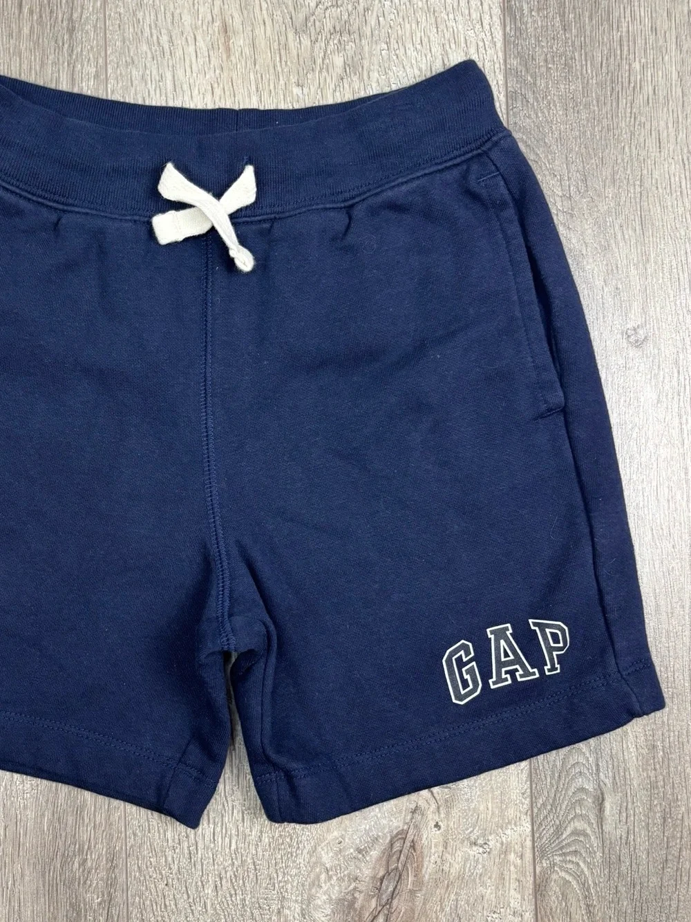 GAP Pull On Sweat Shorts Size Small 6/7 Like New
